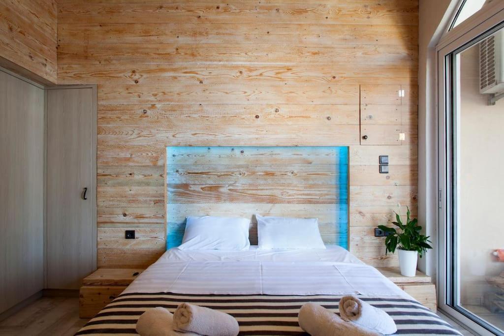 Lenico Beachfront Suites Agia Pelagia  Exterior foto